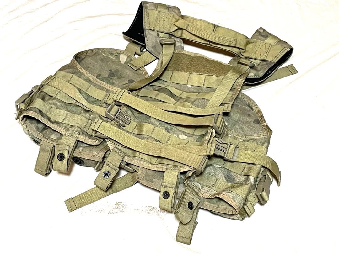 実物【SOE/BDS】パトロールベスト(MOLLE仕様)マルチカム迷彩MC
