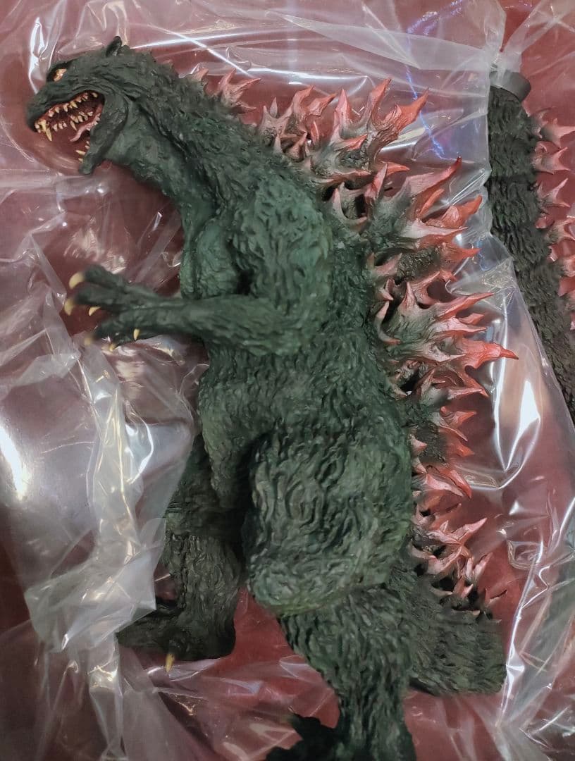 リアルマスターコレクション ゴジラ2000 ミレニアム 　ゴジラ・ストア限定