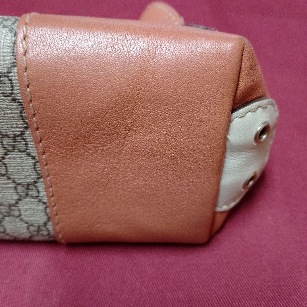 GUCCIブタさんポーチ