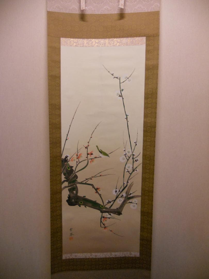 掛け軸 河田雲鳳 早春梅鶯図 絹本 希少 軸装 茶道具 掛軸 美品 です。