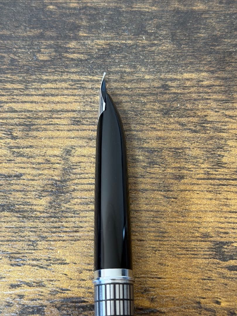 1979年製　18金　全蝕刻　格子　パイロット　エリート　万年筆　細字