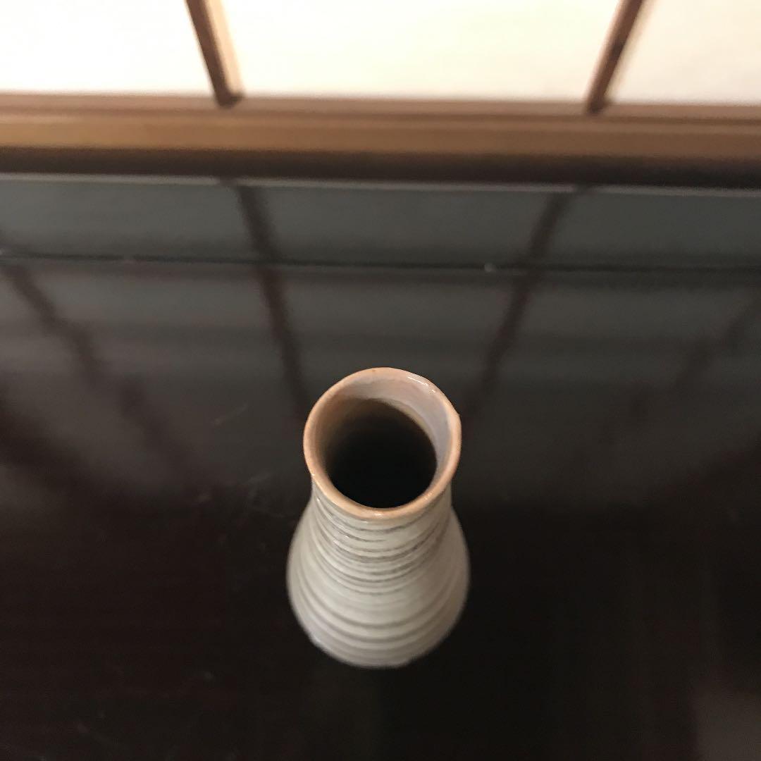 練上手　花入　十代大樋長左衛門　年朗銘　花瓶