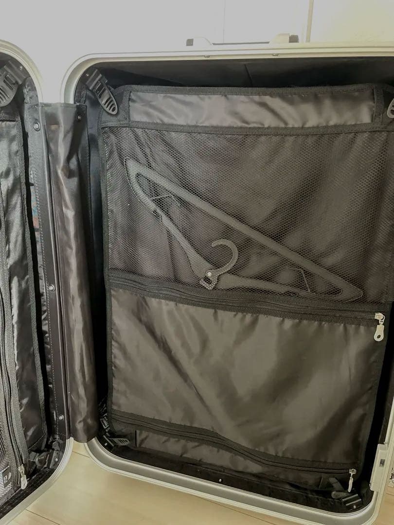 グレー 大型スーツケース｜ほぼ新品・美品