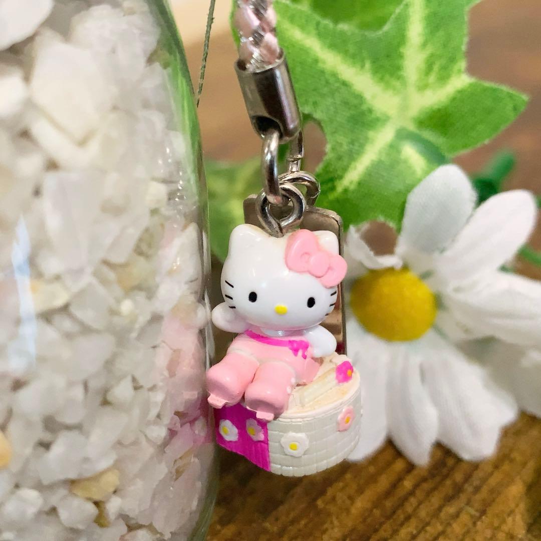 り*ご様 【希少レア】ご当地キティ　テレビ朝日　根付　ストラップ　限定品　入手困