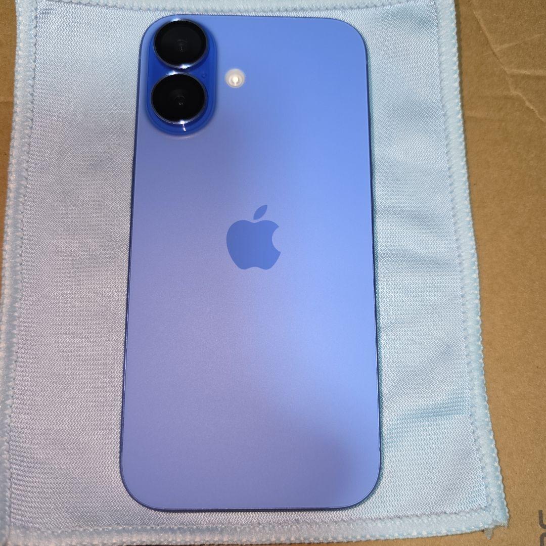 Apple iPhone 16 128GB ウルトラマリン