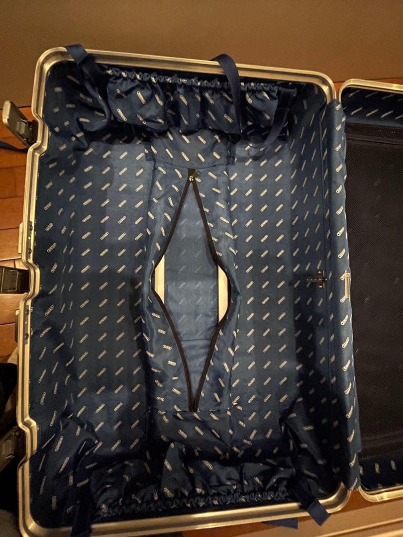 RIMOWA トパーズ Topas トローリー104L（2輪・2004年製）