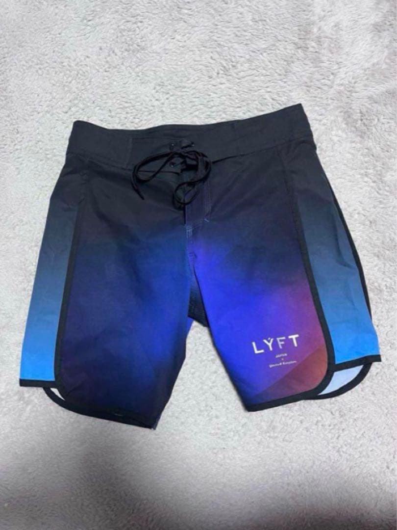 LYFT 水着 サーフパンツ　グラデーションデザイン　S