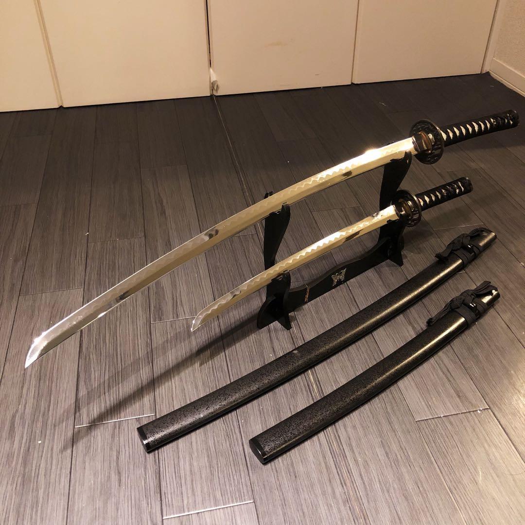 高級模造刀　居合刀　 美術刀剣　太刀　脇差　大小セット　黒拵え