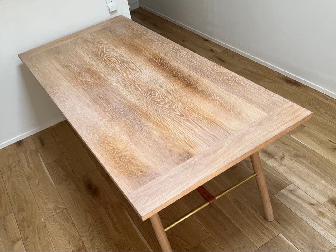 ダイニングテーブル WOHLHUTTE 12TABLE