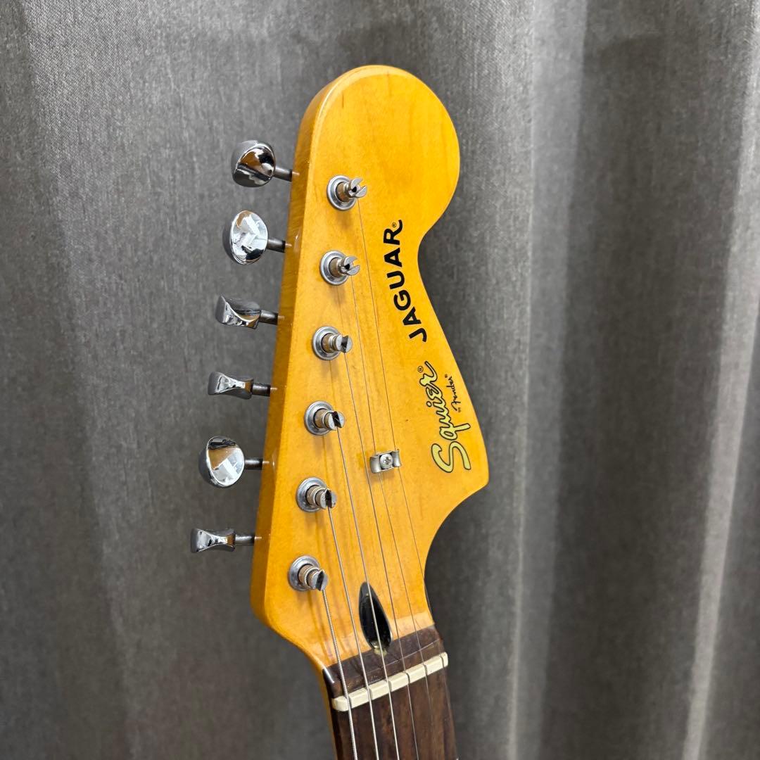 Squier JAGUAR ギタースタンドとギターバッグ付き