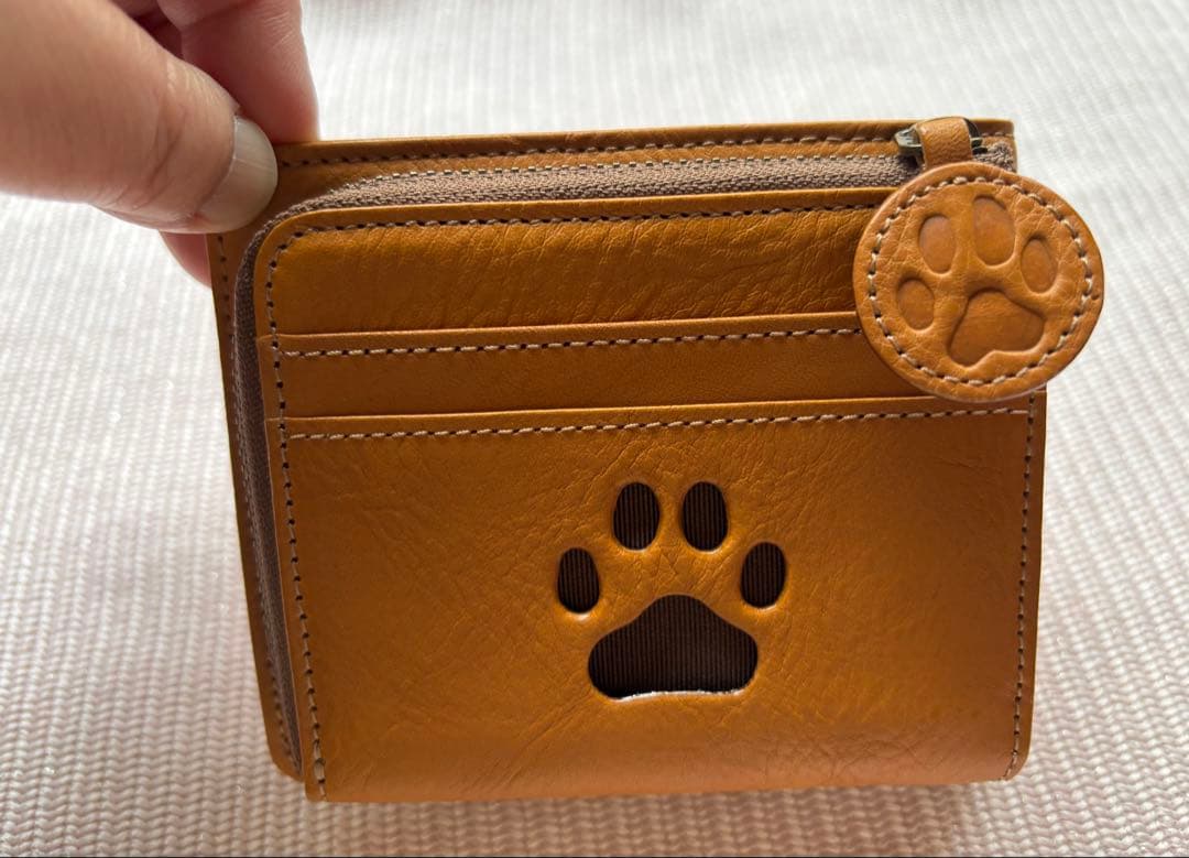 わちふぃーるど　二つ折り財布