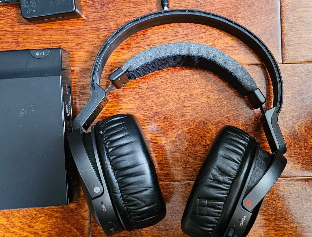 SONY 7.1chデジタルサラウンドヘッドホンシステムMDR-DS7500