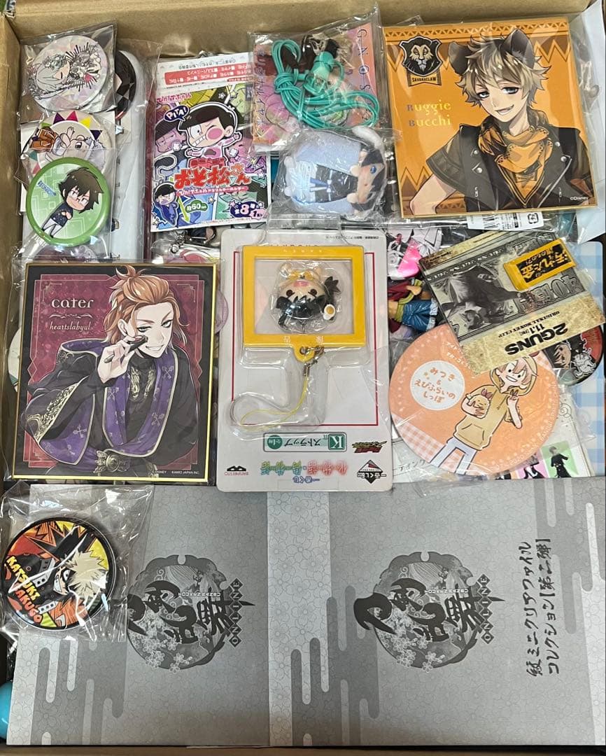 キャラクターグッズ アニメグッズ ノンジャンル まとめ売り 大量 缶バッジ