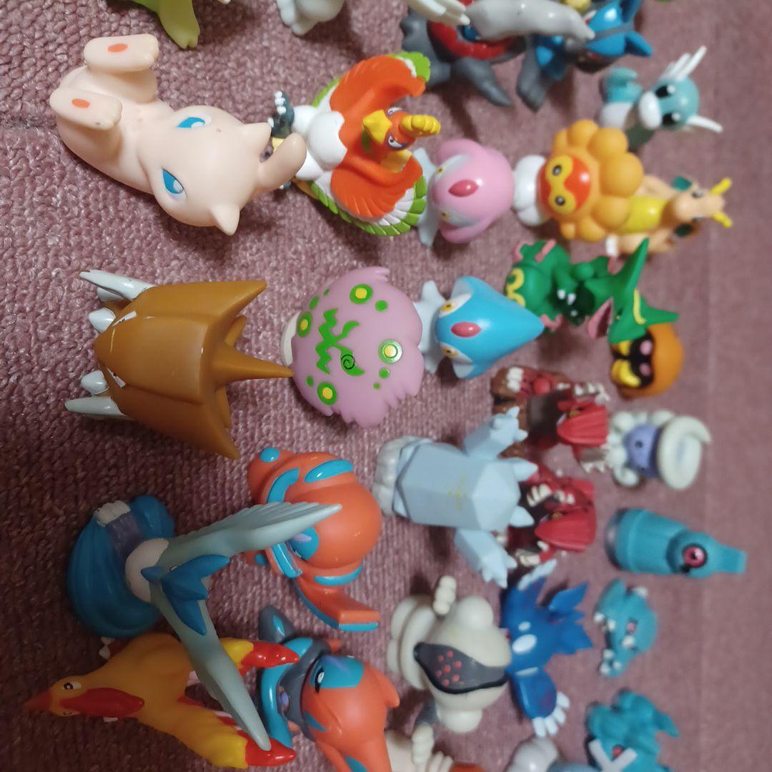 ポケモンキッズ　伝説ポケモン含む　96体