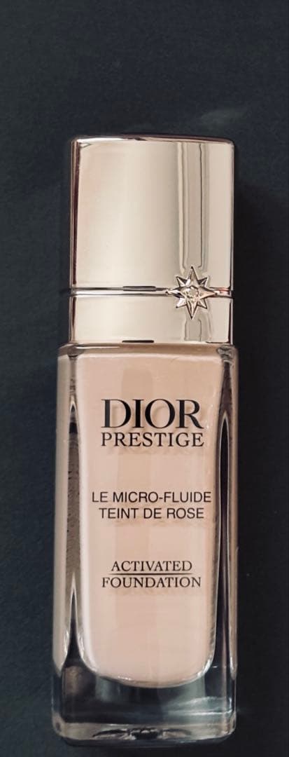 ディオール　プレステージ ルマイクロフルイドタン 0Nニュートラル