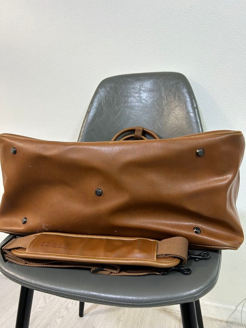 【希少】adidas ボストンバッグ ブラウン