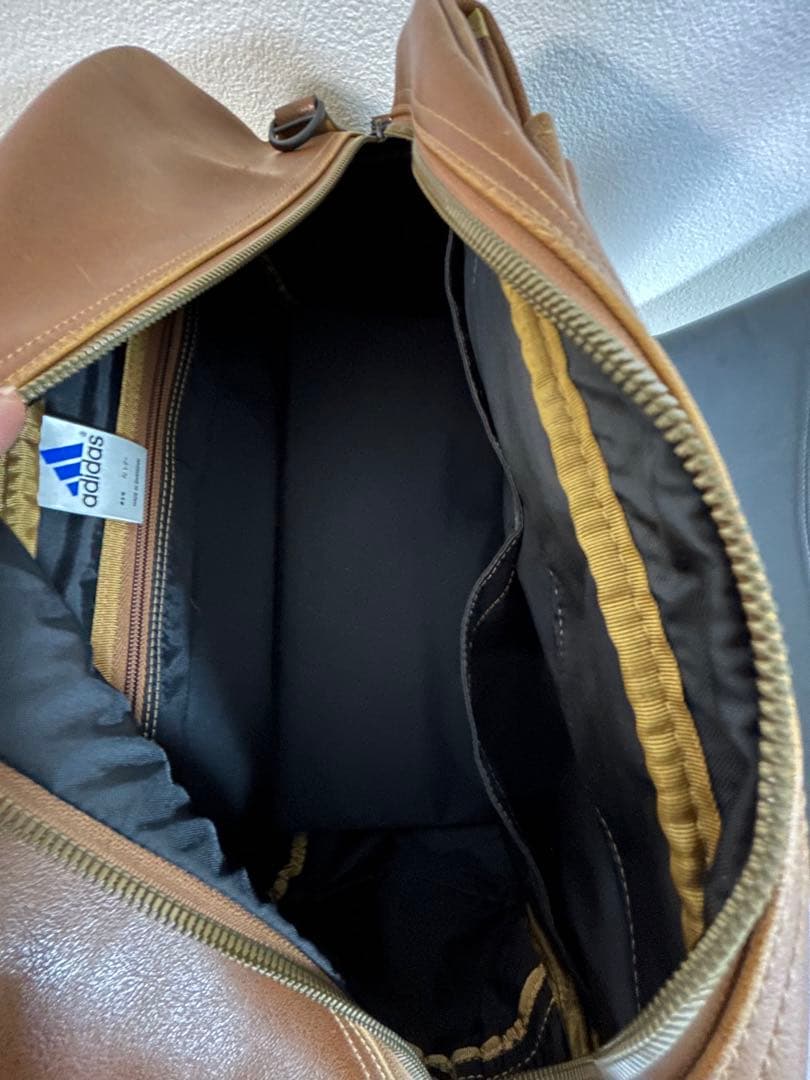 【希少】adidas ボストンバッグ ブラウン