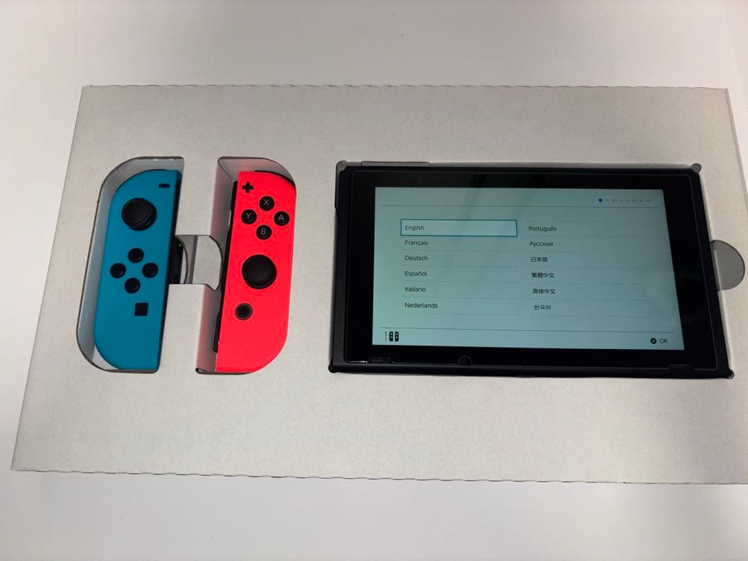 【美品】Nintendo switch スイッチ　本体　ケース