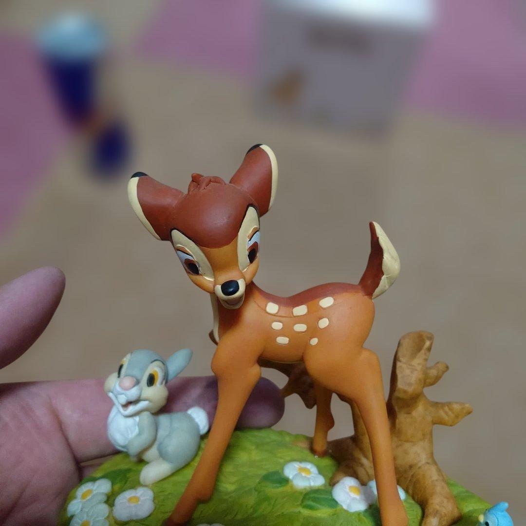 バンビ フィギュア 箱付き