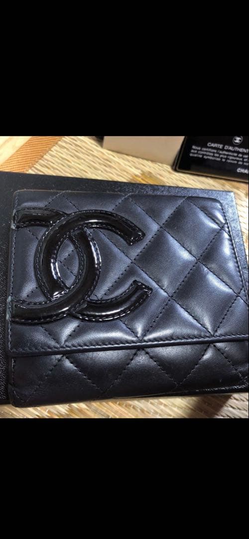 CHANEL(シャネル） 二つ折り財布