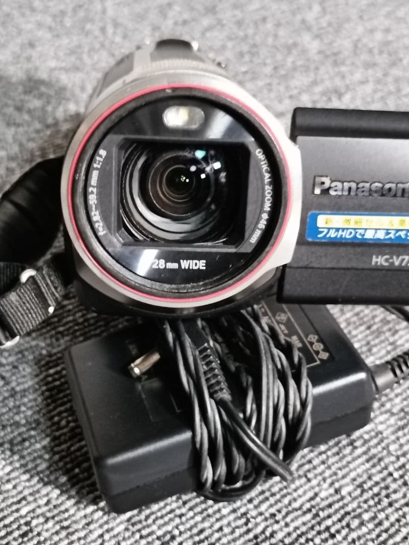 Panasonic HC-V720M ビデオカメラ 本体美品です！SDカード付き