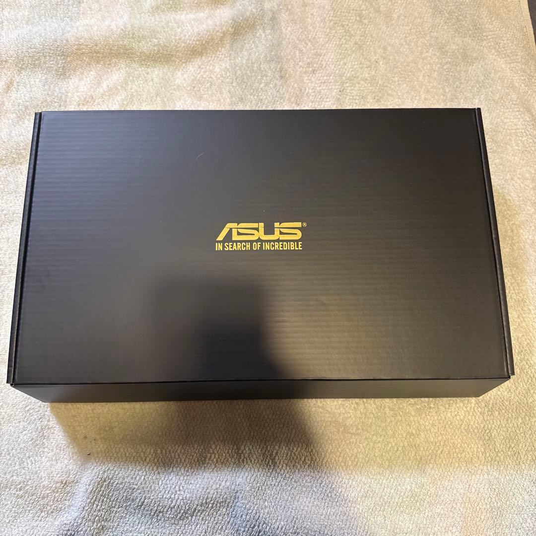 パソコンデスク ASUS Radeon RX 7600 XT 16GB OC Edition