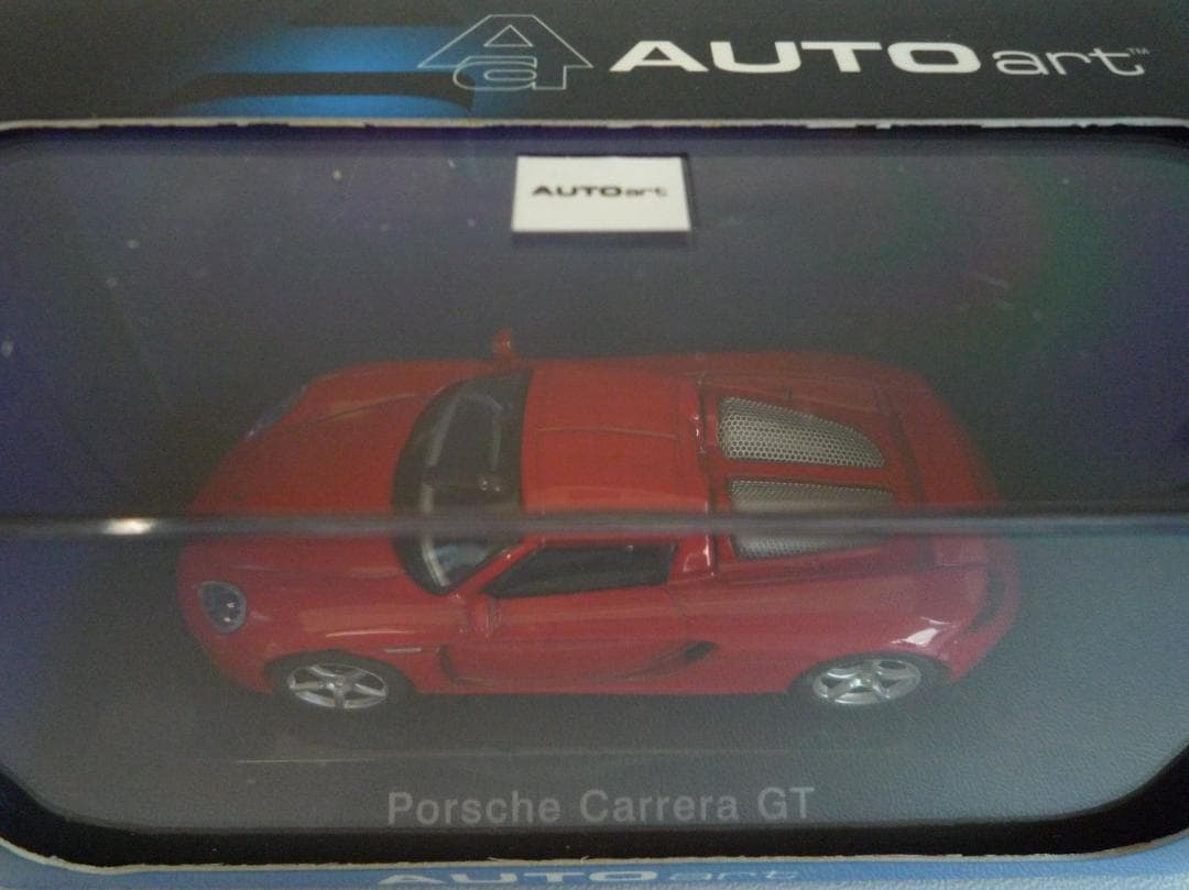 オートアート ポルシェ カレラ Porsche Carrera GT Red