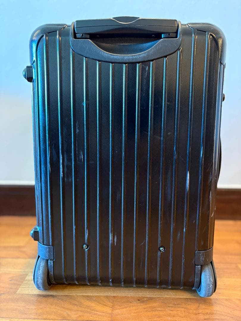 Y*o様 Rimowa 2輪 サルサ 33L ブラック 機内持ち込み可