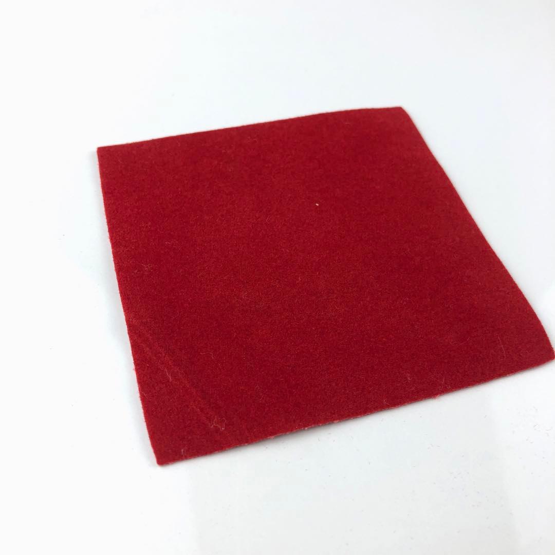 バカラ　招き猫　置物　②