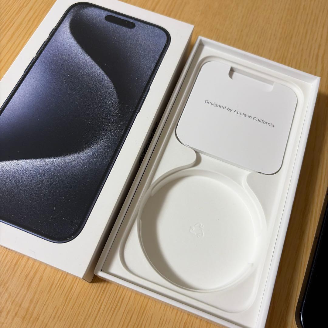 iPhone本体　Apple iPhone15pro 256GB ブルー