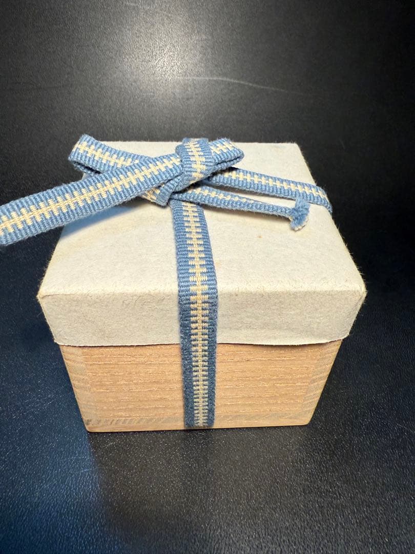 若尾経　金彩ぐい呑　共箱、共布、しおり