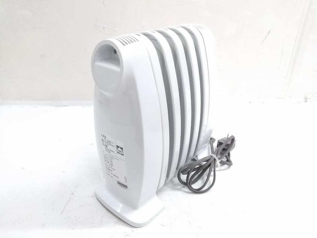 DeLonghi デロンギ オイルヒーター NJ0505E 〜3畳 ♪