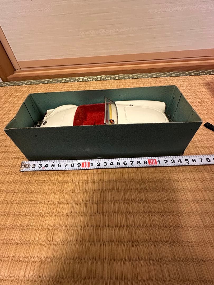 アサヒ MGA 1600 ブリキ玩具