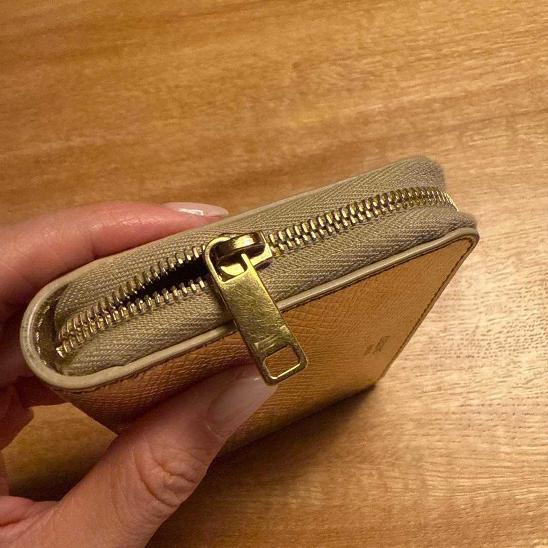 CELINE ゴールド スモールジップウォレット