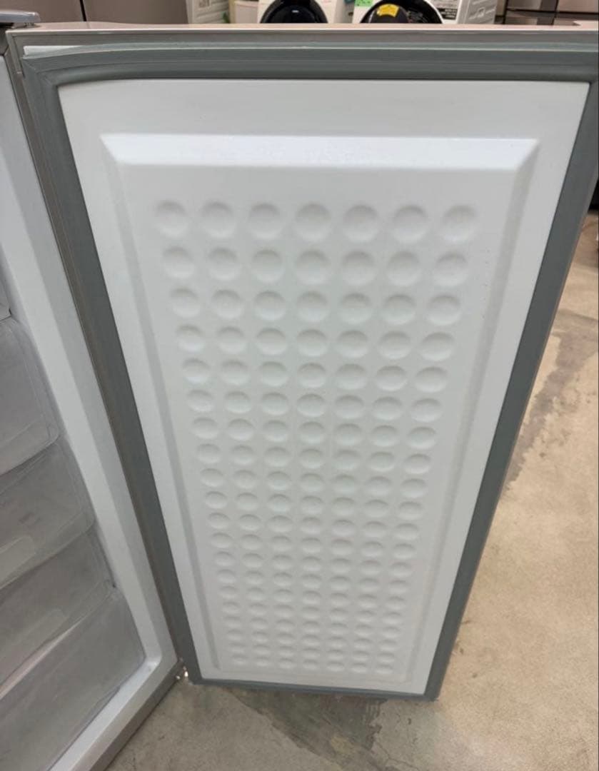 【高年式】 2022年式 138L YAMADA 冷凍庫 YRT-C14H1