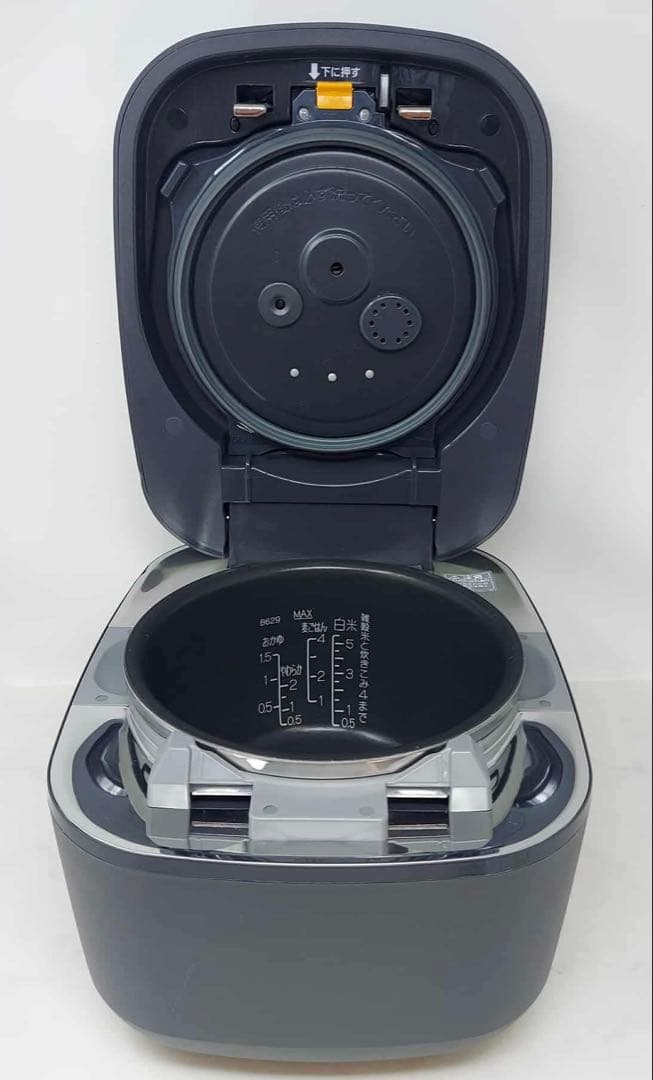 象印 圧力IH炊飯ジャー 5.5合炊き NW-FA10 2022年製