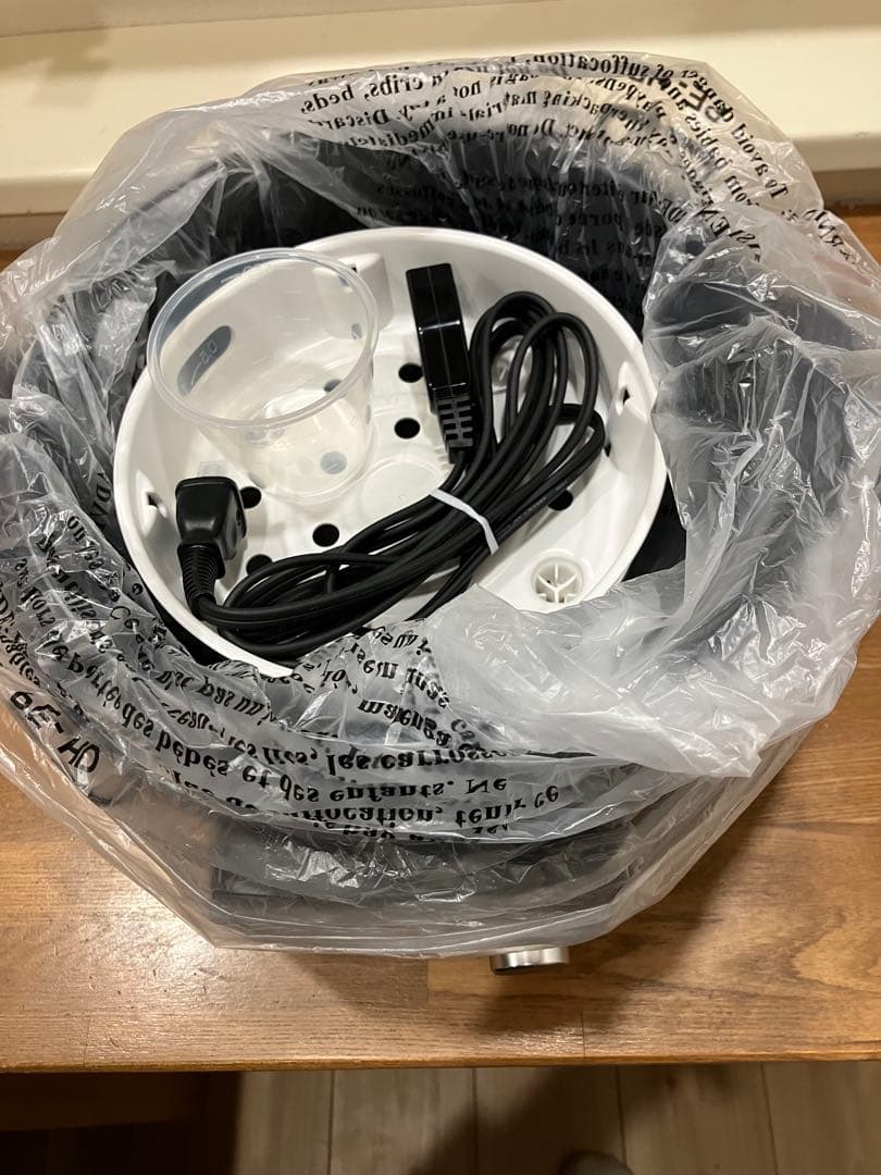 アイリスオーヤマ　電気圧力鍋　4L 開封済み未使用　KPC-MA4