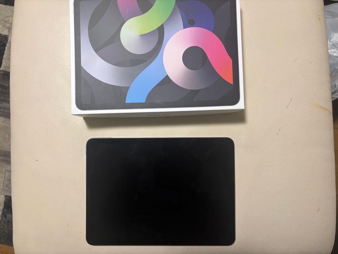 ジャンク　Apple iPad Air (第4世代) スペースグレイ　256Ｇ