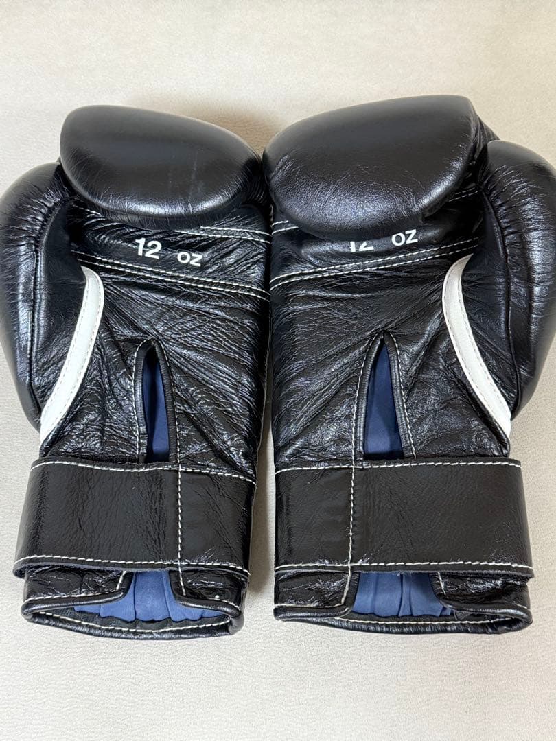 Winning ボクシンググローブ 12oz ブラック