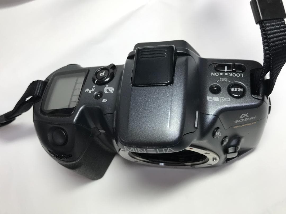 MINOLTA α303si SUPER一眼レフ+AF35-70㎜ズームレンズ