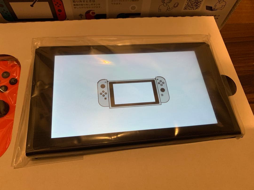 Nintendo Switch 本体 | Joy-Con(L) 青 /(R) 赤