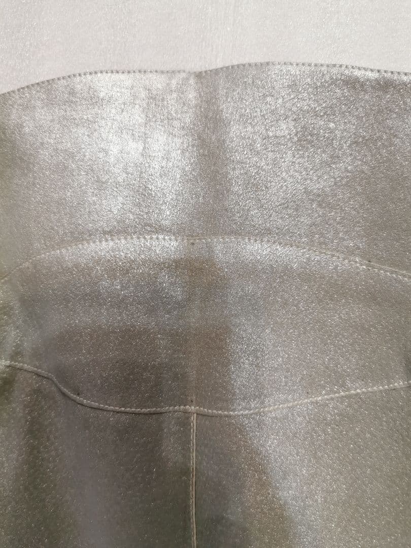 ■シャネル■ピッグスキン✨シルバー■革スカート■38