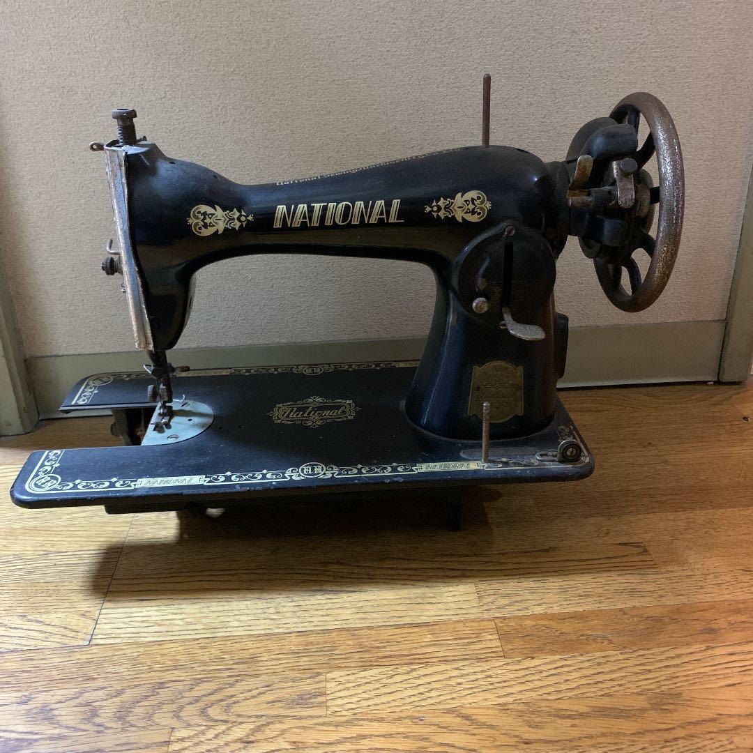 アンティークミシン　インテリア