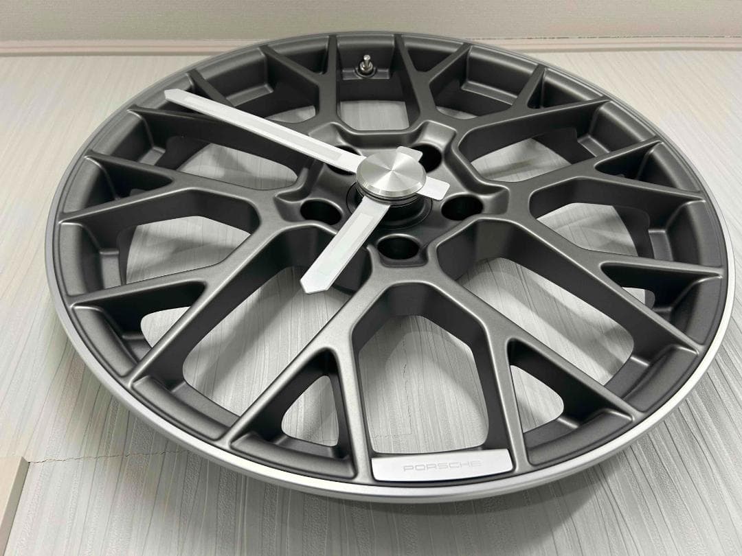 ポルシェ　壁掛け時計