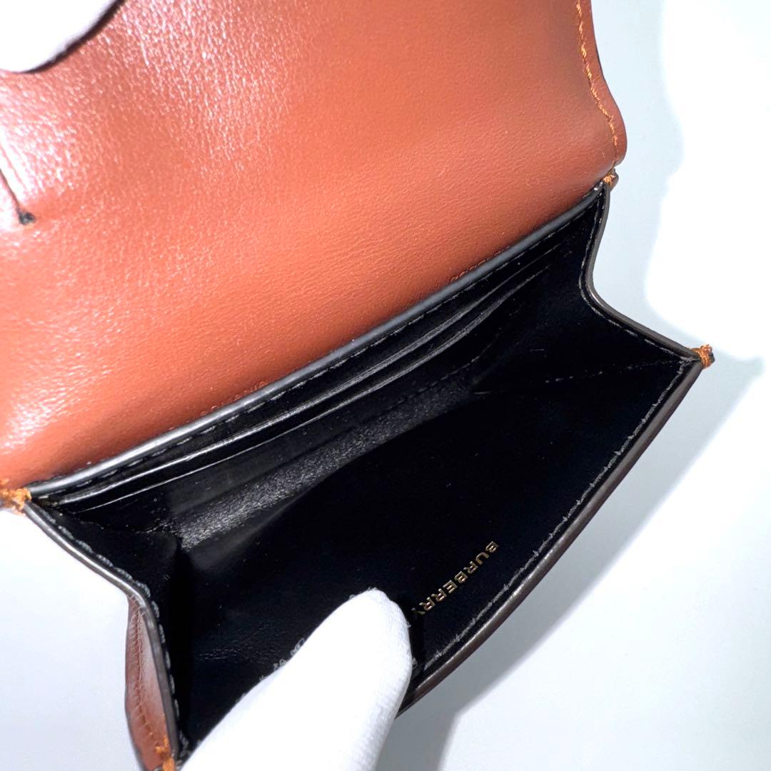 未使用級　付属品完備✨バーバリー　二つ折り財布　TBモノグラム　ストライプ