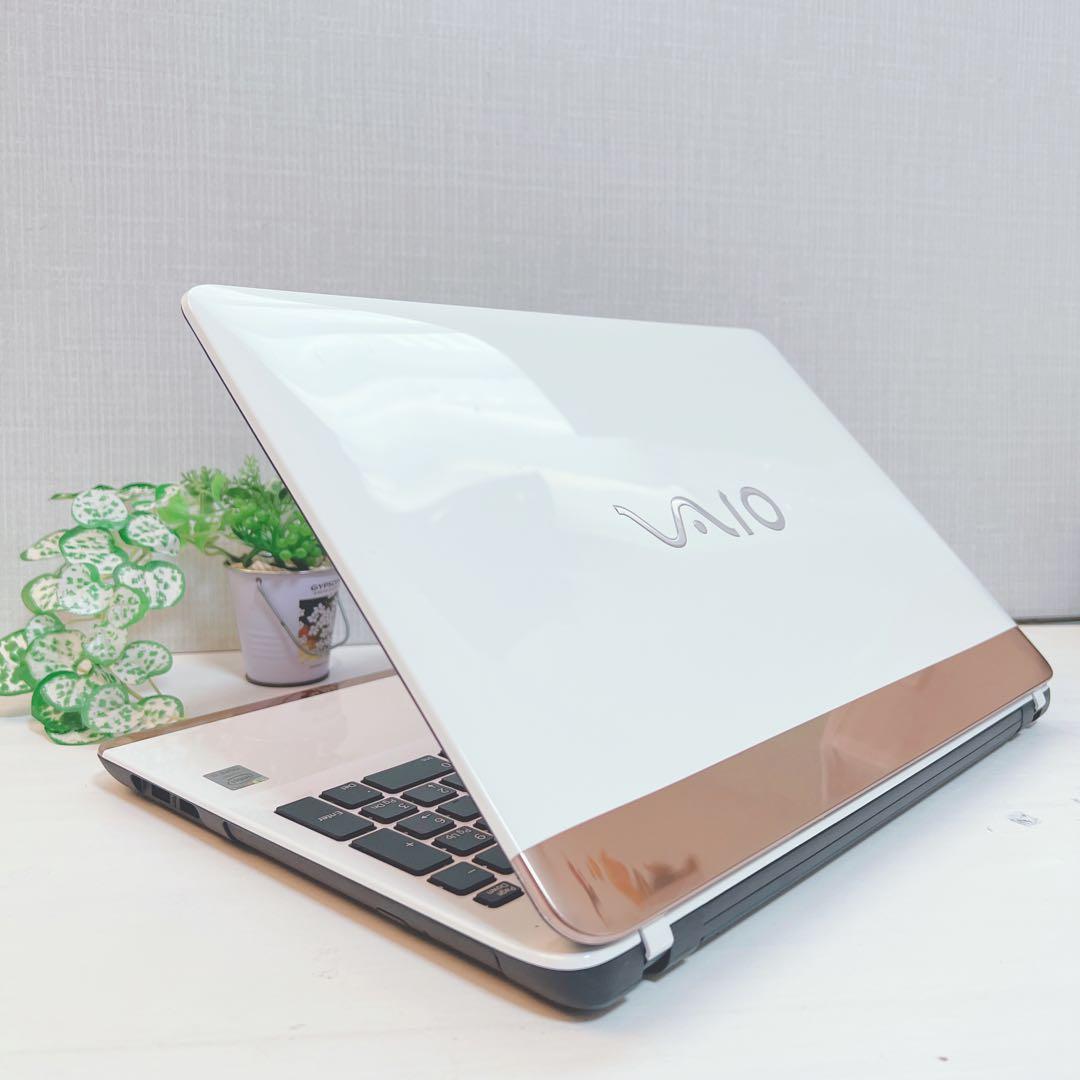 美品、ソニー、バイオ、高速SSD、Win11、イラレ&オフィス2021が使える