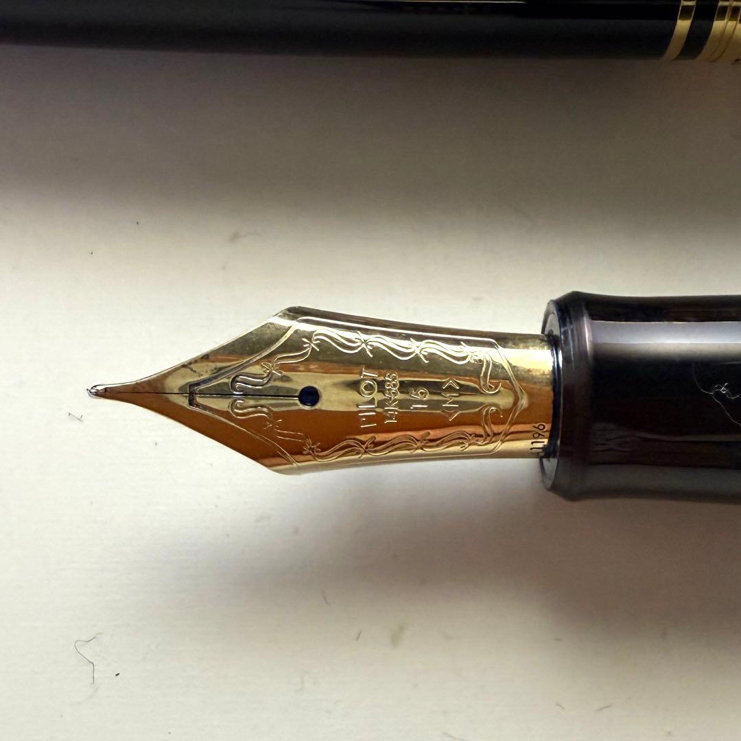 PILOT 万年筆カスタム 743／14K 中字M