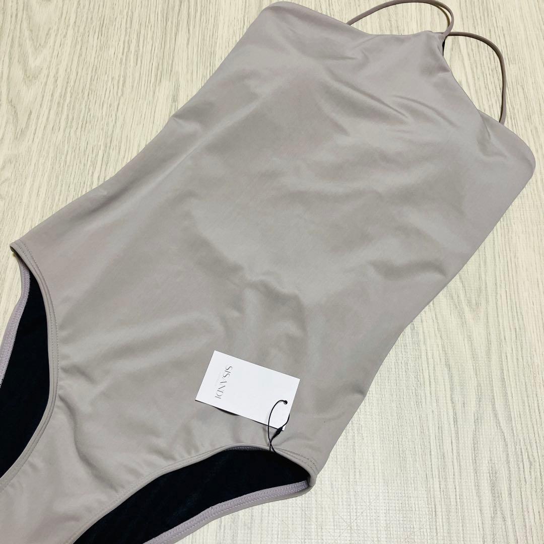 水晶 　SISANDI ワンピース　水着　ZAHA CLASSIC