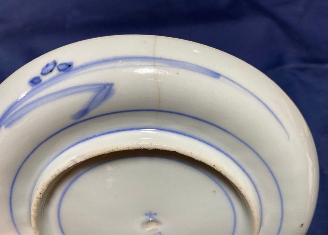 古伊万里　椿か梅　大明銘　中皿