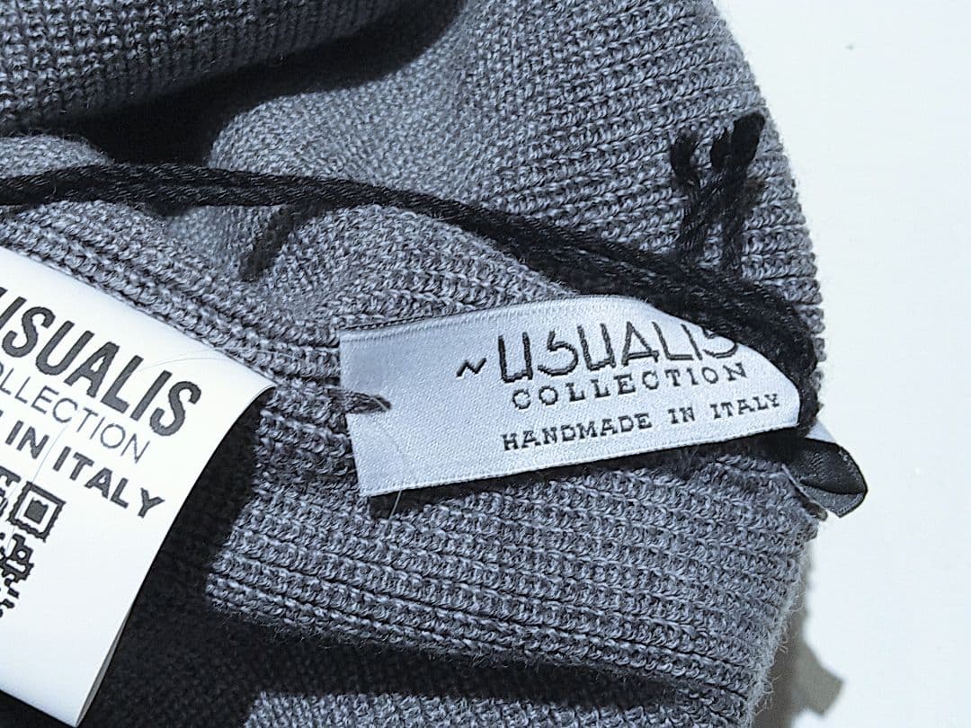 未使用・タグ付！イタリア製USUALISラインストーンニット帽